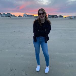 Meet your Posher, Maddie